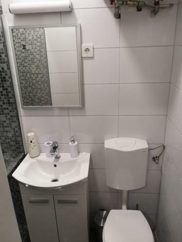 Studio Apartment Iva & Mia