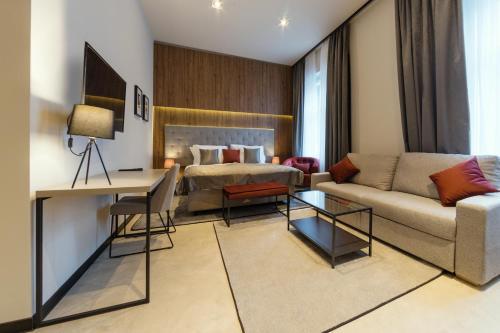 De?man Luxury Apartments