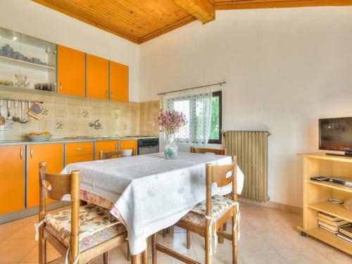 Hostal Paradinovic House With Apartments