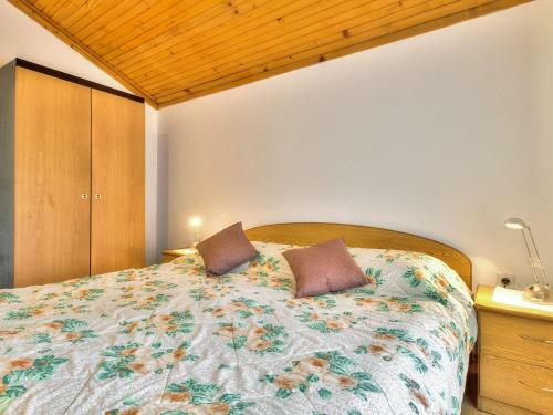 Hostal Paradinovic House With Apartments