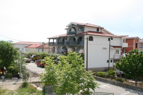 Apartments By The Sea Zaostrog (makarska) - 2649