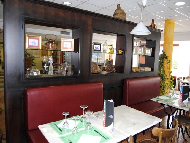 Hotel Iris