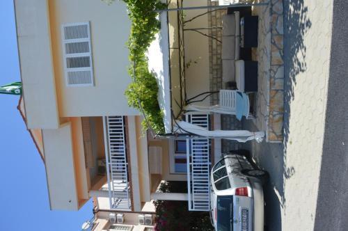 Seafront Apartments Sukosan (3470)