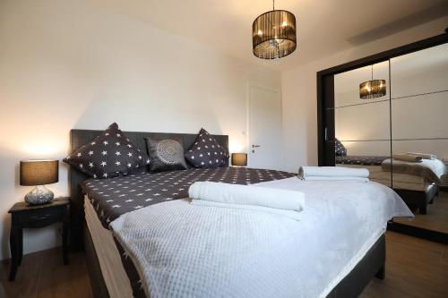Villa Olive Garden Apartments