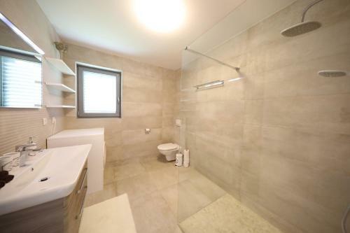 Villa Olive Garden Apartments