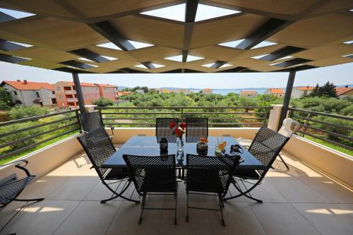 Villa Olive Garden Apartments