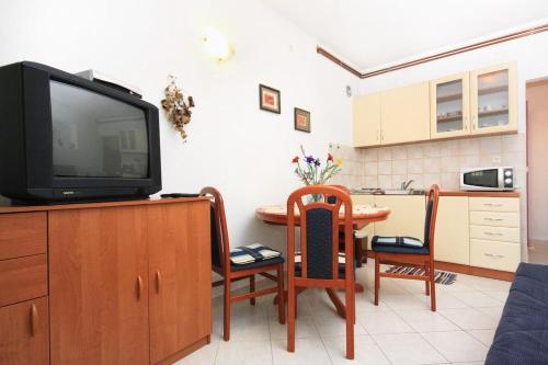 Apartment Sukosan 5777a