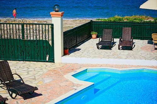 Villa Athanasia Beach House