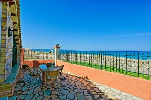 Villa Athanasia Beach House