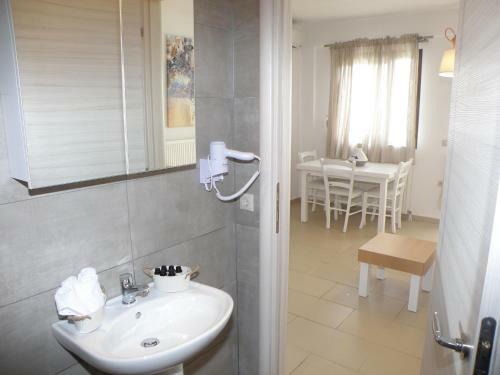 Apartamento Koumaros Hotel
