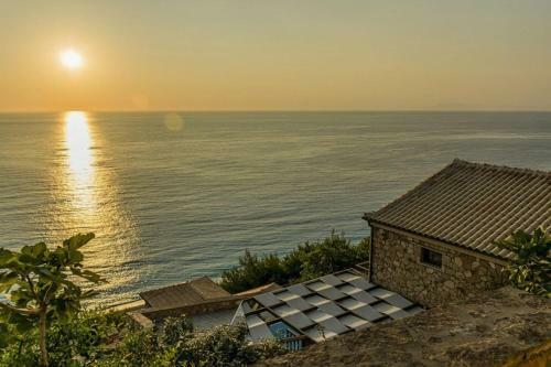 Agios Nikitas Villa Sleeps 7 Pool Air Con Wifi