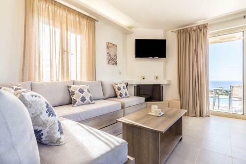 Villa Triopetra Blue Horizon