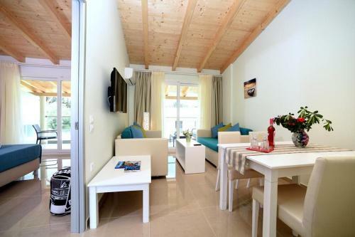 Apartamento Yassas Studios And Suites