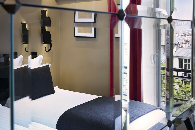 Chat Noir Design Hotel