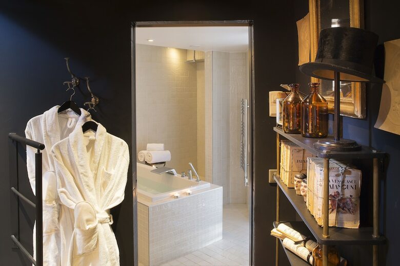 Chat Noir Design Hotel