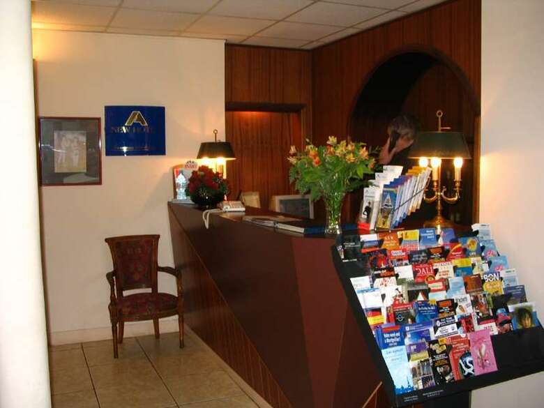 New Hotel Candide
