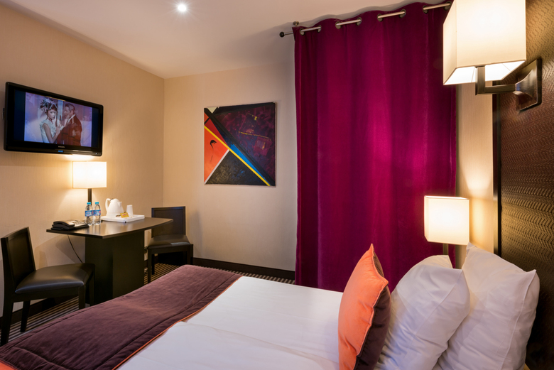 Hotel Pax Opera