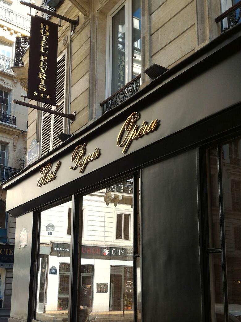 Hotel Peyris Opera