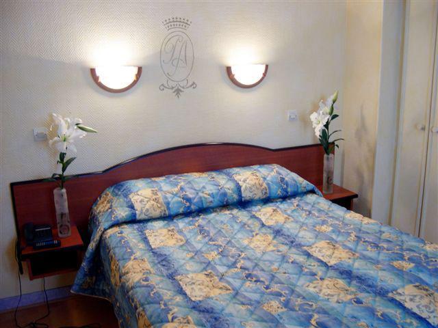 Hotel Prince Monceau