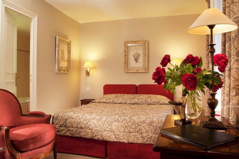 Hotel Relais Saint Honor�