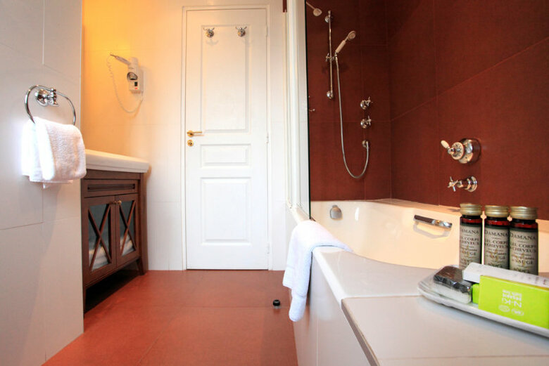 Hotel Serotel Lutece