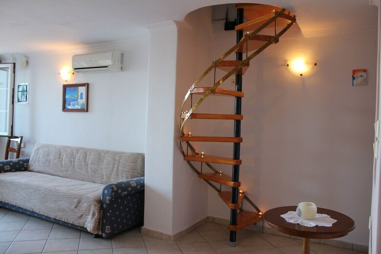 Villa By Hotel Thira