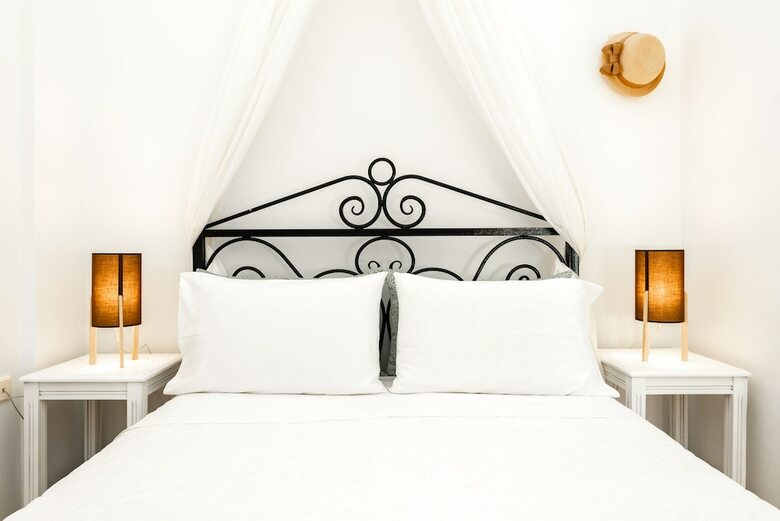 Villa By Hotel Thira