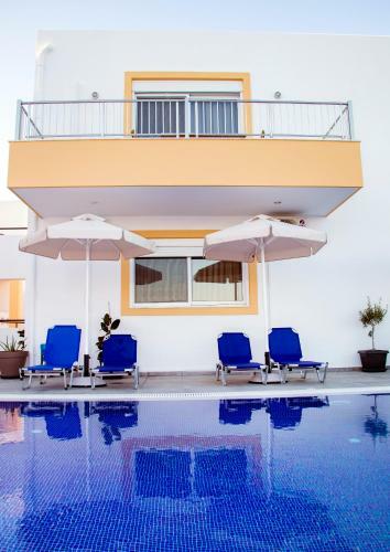 Gennadi Gardens Exclusive Apartments