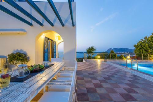 Villa Blanca