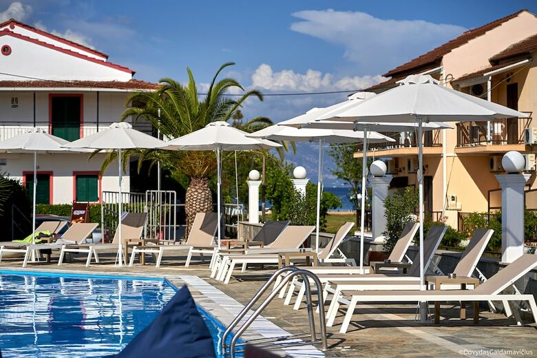 Hostal Fardini Seaside Hotel