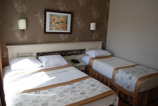 Hotel Romance Beach