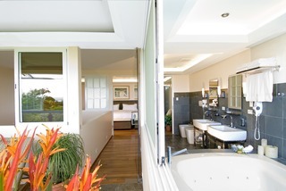 Gaia Hotel & Reserve