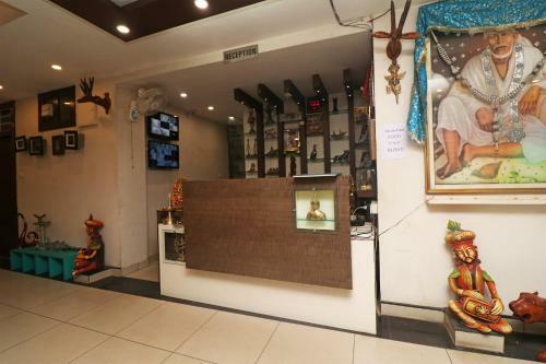 Oyo 27611 Hotel Shree Regency