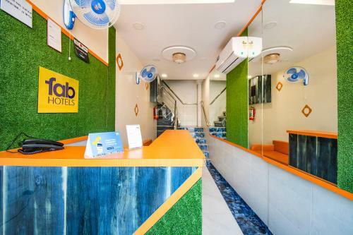 Hotel Fabexpress Orange Suites Santacruz East