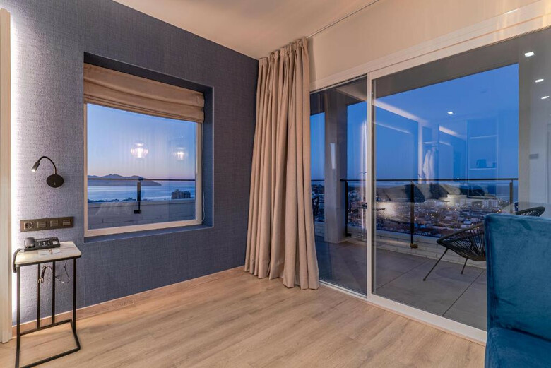 Hotel Ramada Resort By Wyndham Puerto de Mazarron