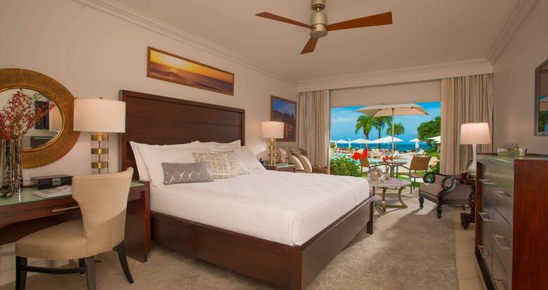 Hotel Sandals Regency La Toc