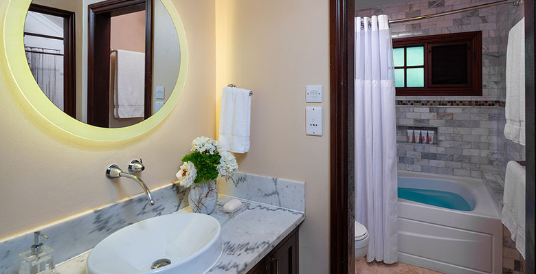 Hotel Sandals Regency La Toc