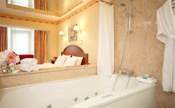 Hotel Marins Park