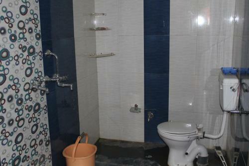 Hostal The Dhanolti Groove Garden