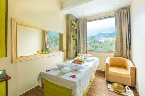 Hotel D'polo Club & Spa Resort