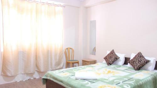 Hotel Zero To One Stay - Silk Route Residence