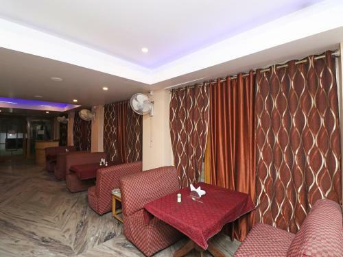 Oyo 23172 Hotel Heritage Inn