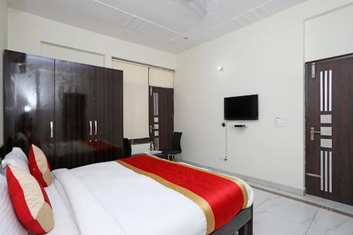 Hotel Oyo 10928 Krishna Kunj