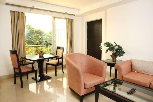 Hotel Ahuja Residency Vista Woods
