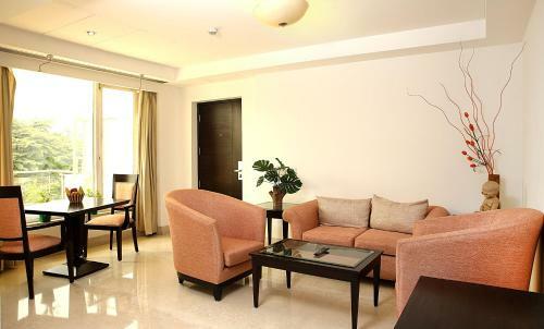 Hotel Ahuja Residency Vista Woods