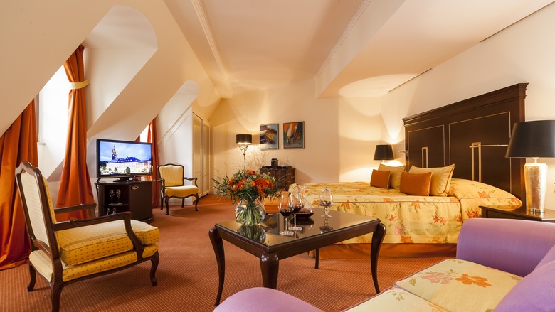 Buelow Palais And Residenz Hotel