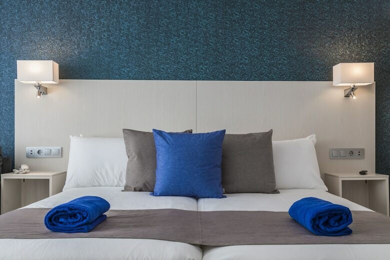 Apartamentos Esquinzo Monte Del Mar