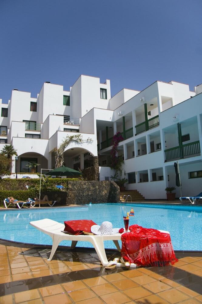 Apartamentos Esquinzo Monte Del Mar
