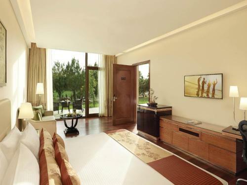 Hotel The Gateway Resort Damdama Lake