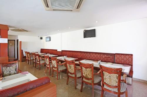 Oyo 7552 Hotel Svm Grand